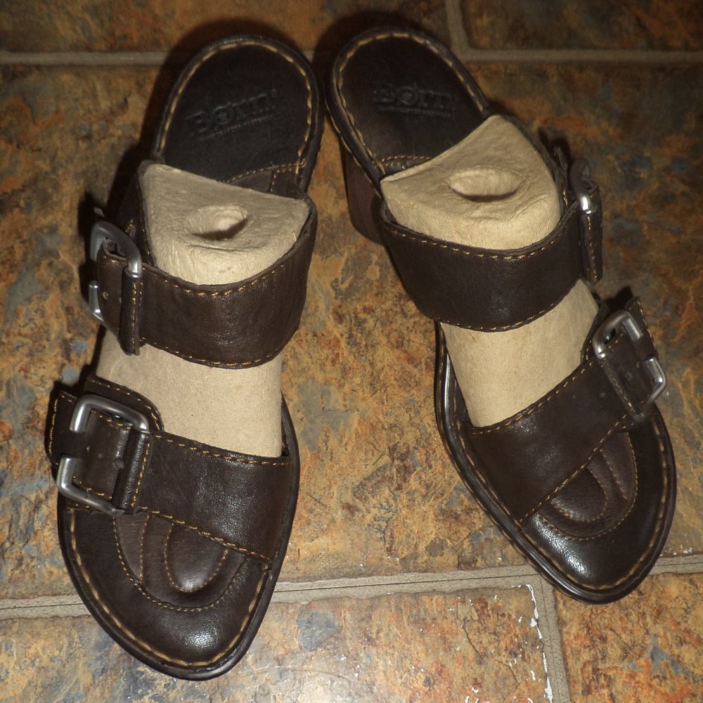BORN dark brown heel sandals sz 9M